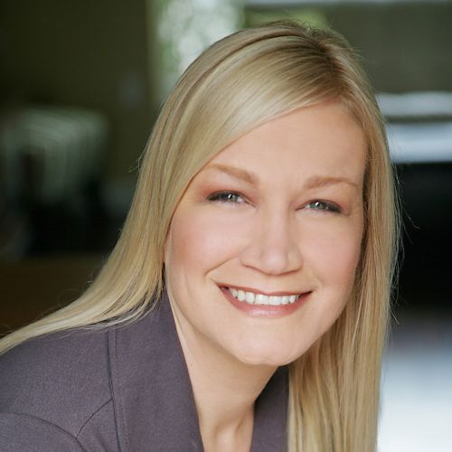 photo of Denise Kelly